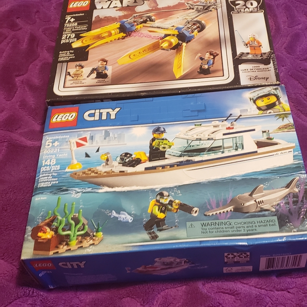 Legos - Picture 4 of 5